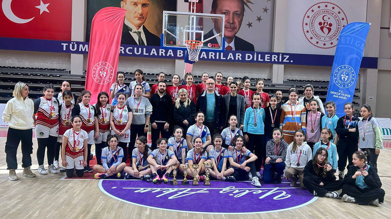 Okul Sporları Küçük Kız-Erkek Basketbol İl Birinciliği sona erdi